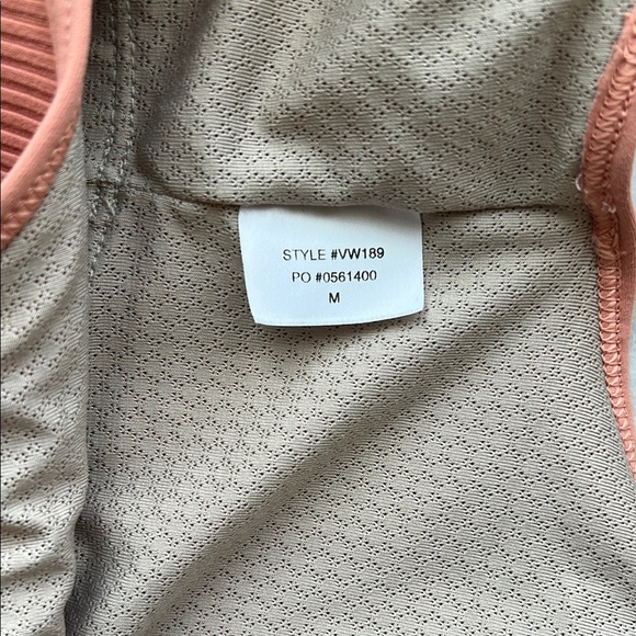 Vuori Pink/Cinnamon Ribbed Crop Tank Top | M - Picture 5 of 5